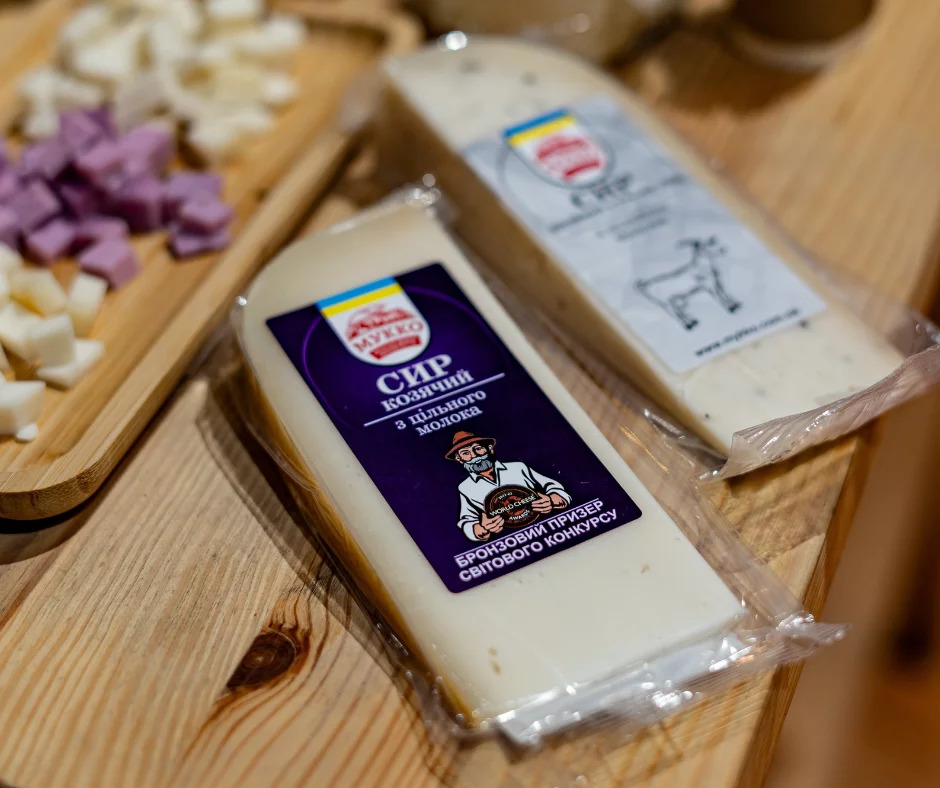We invite you to the tasting of natural cheeses “Mukko”